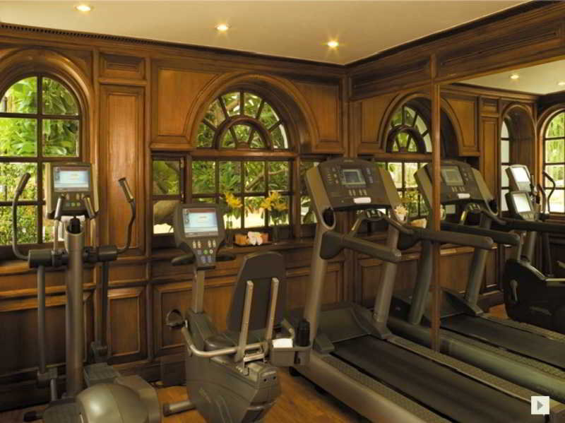 Sports and Entertainment
 di Vivanta by Taj Gomti Nagar