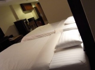 Room thumbnail 19