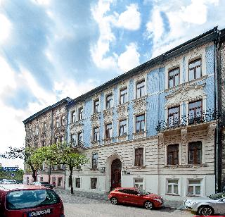 Leone Aparthotel