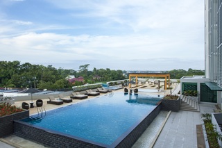 Citadines Uplands Kuching - Pool