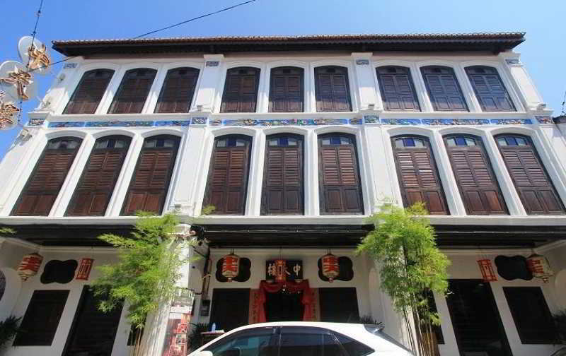 1881 CHONG TIAN HOTEL