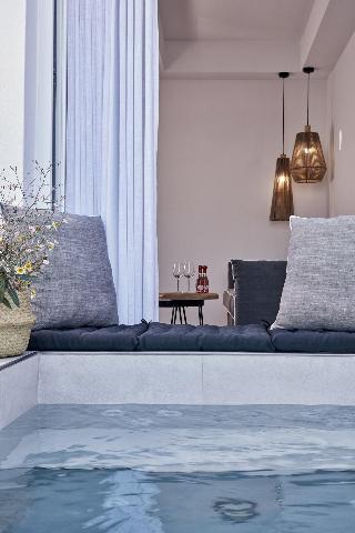 Callia Retreat Suites