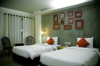 Room thumbnail 17