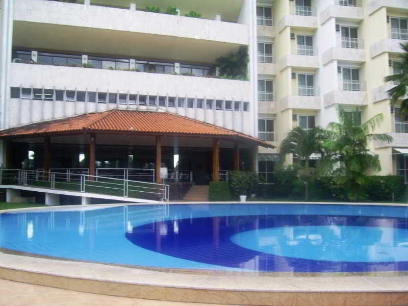Pool
 di Tulip Inn Bellagio Hotel