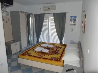 Room
 di D&D Apartments Tivat