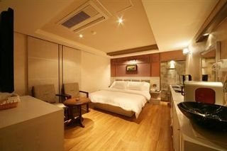 Room
 di Benikea Press