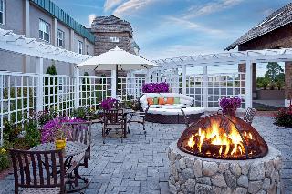 DoubleTree by Hilton Cape Cod - Hyannis
