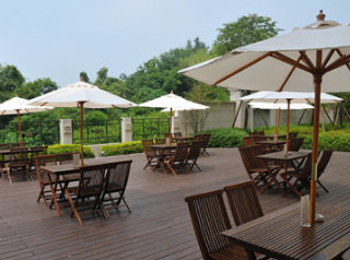 Terrace
 di E-DA Skylark