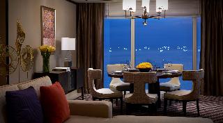 Signature Suite
