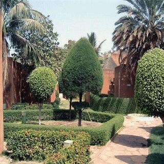 Hotel Mande