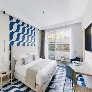 Room Room