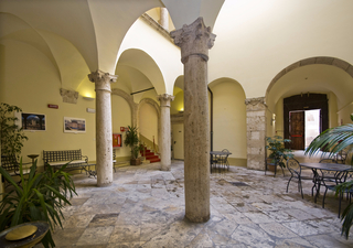 Palazzo Guiderocchi