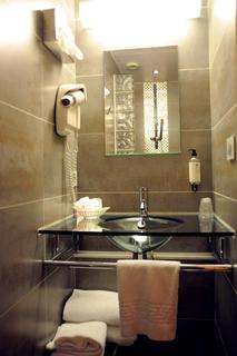 Room thumbnail 32