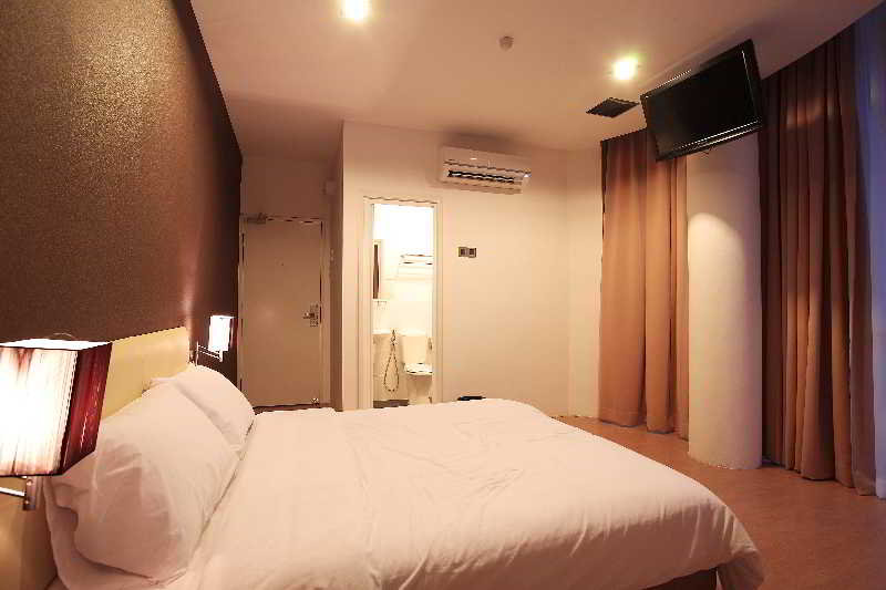 Room
 di i-Hotel @ Kota Damansara