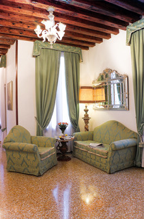 General view
 di Apostoli Palace