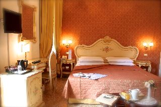 Room
 di Apostoli Palace