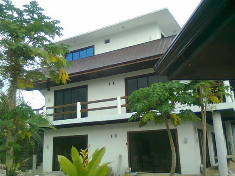 General view
 di Panglao Palms Apartelle