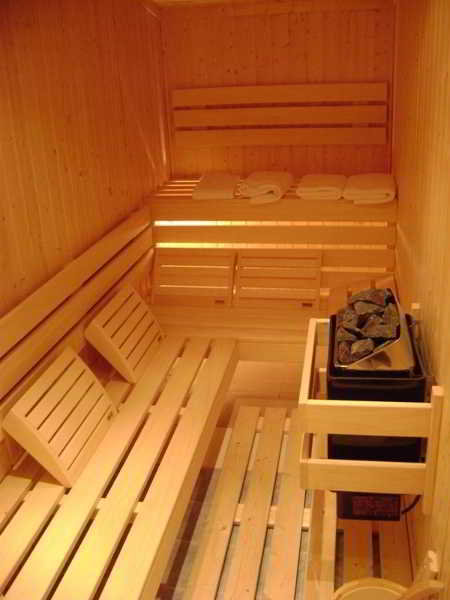 Sports and Entertainment
 di Business Hotel Elate Plaza