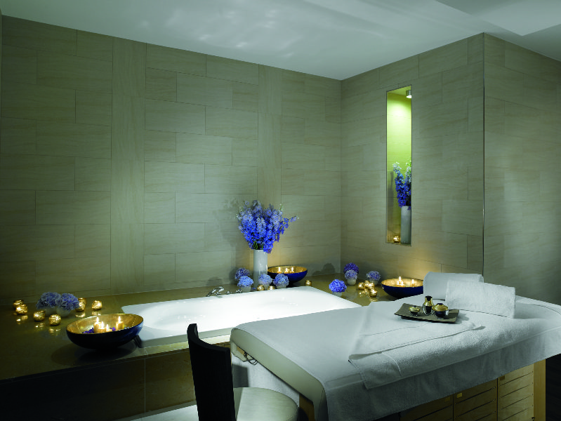 Sports and Entertainment
 di The Ritz-Carlton