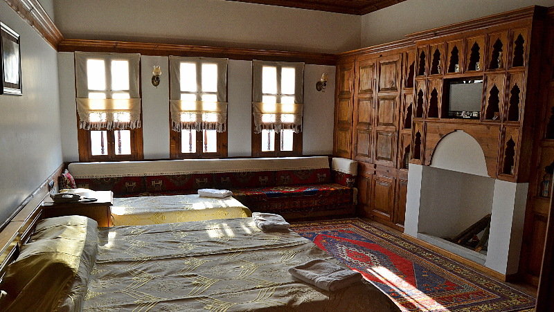 Room
 di Leyla Hanim Konagi