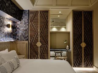 Atlantica Kalliston Resort & Spa