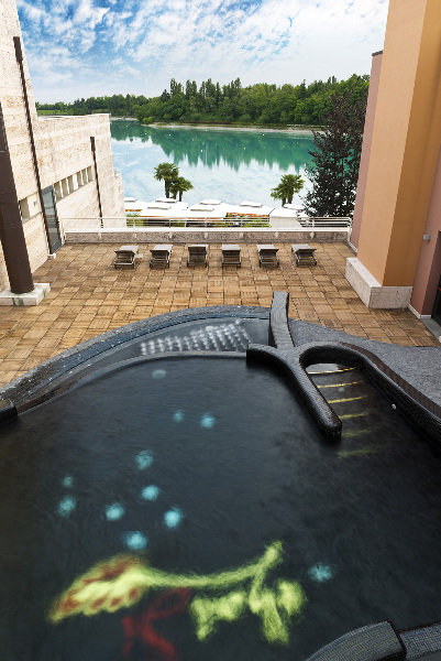 General view
 di Thai Si