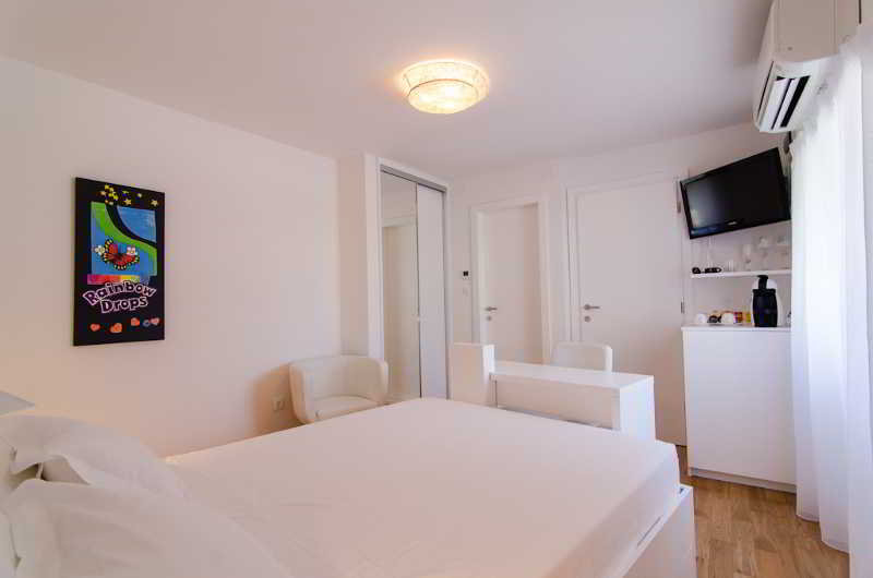 Room
 di Rooms Divota