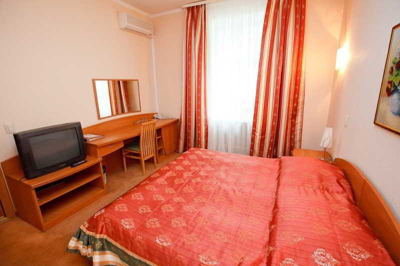 Room
 di Voznesensk