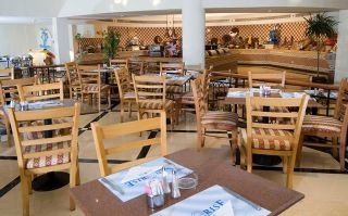 Restaurant
 di Tirana Island Garden