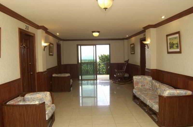 Lobby
 di MC Mountain Home Apartelle