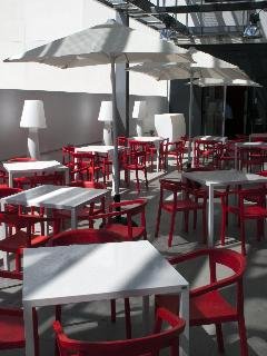 Terrace
 di Travelodge Barcelona Poblenou