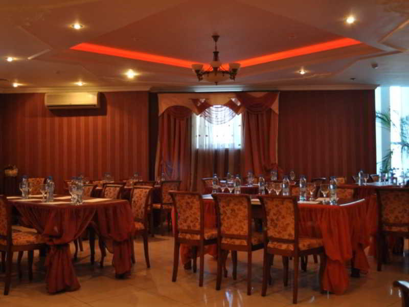 Restaurant
 di Club Boston