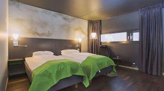 Room Room