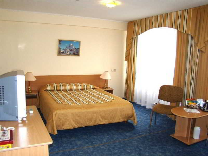 Room
 di Amaks Zolotoe Koltso