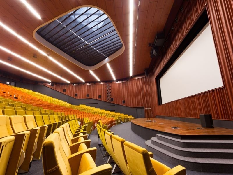 Conferences
 di Pamir