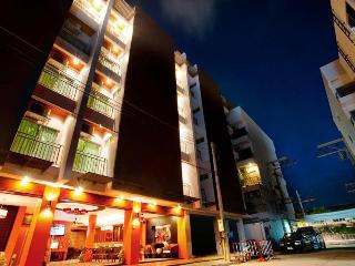 Deva Patong Suites Hotel