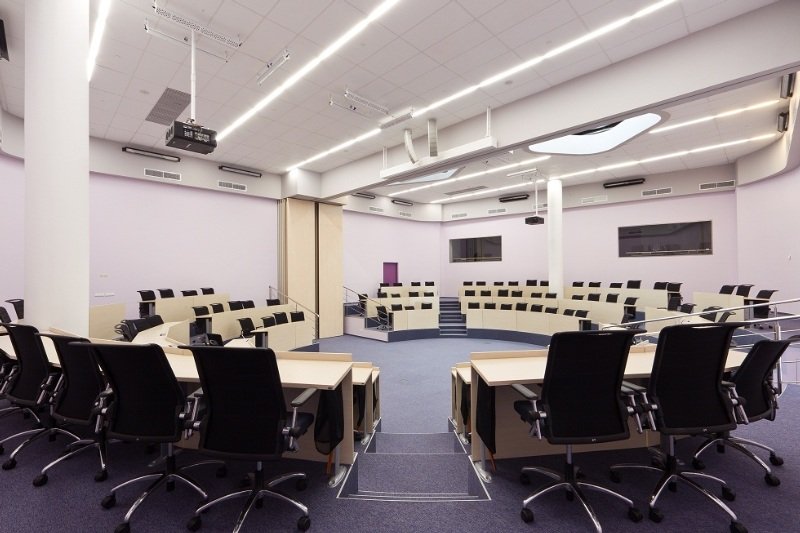 Conferences
 di Tyan-Shan