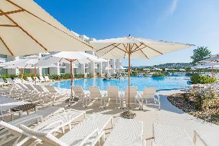 Pool
 di Beach Hotel Jakov