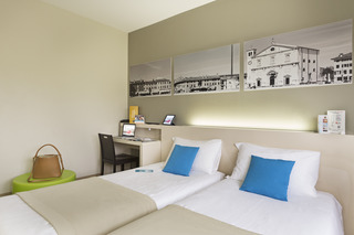 Room Room