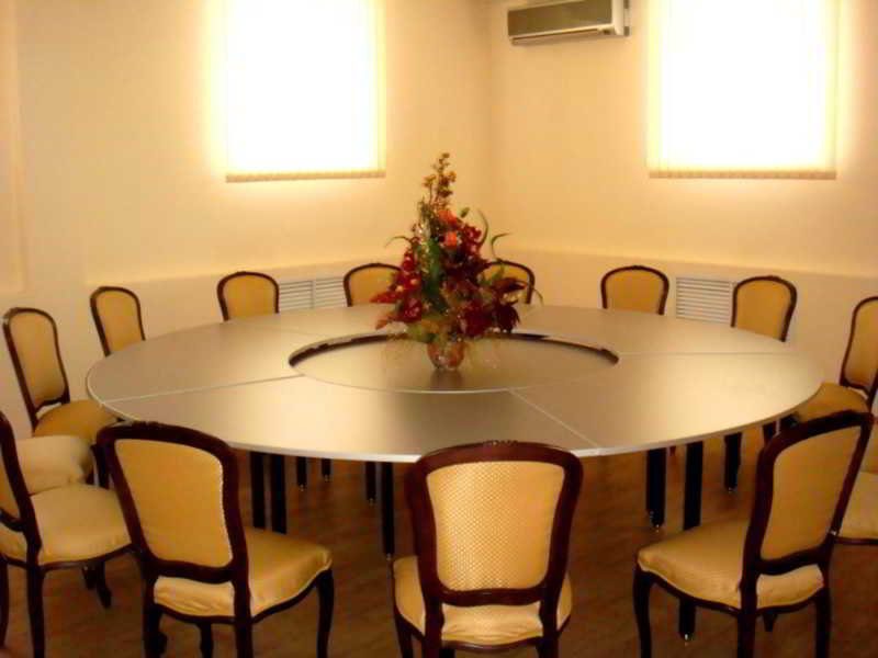 Conferences
 di Prince Vladimir