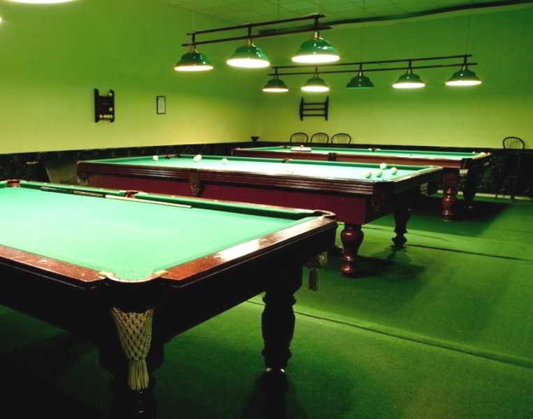 Sports and Entertainment
 di Pribaikalskaya