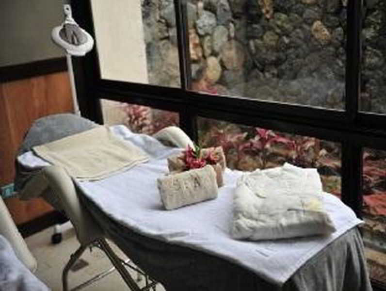 Sports and Entertainment
 di Le Monet Hotel