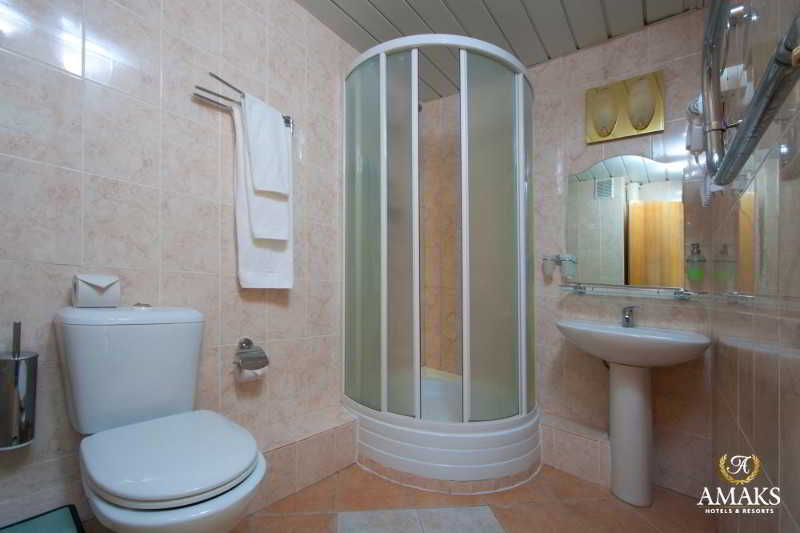 Room
 di Amaks Polyarnaya Zvezda