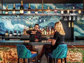 Bar
 di Mercure Brighton Seafront