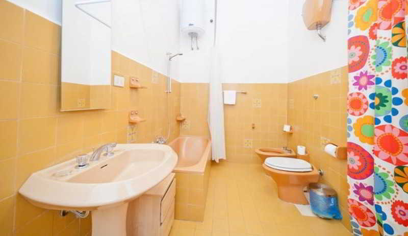 Colosseo Park Apartment, Rome