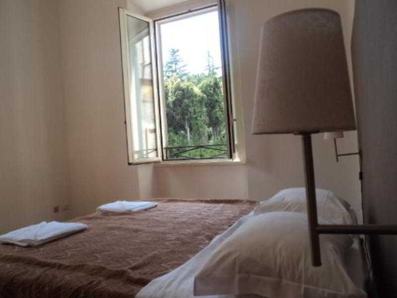 Colosseo Park Apartment, Rome