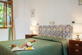 Grand Hotel de Rose, Calabria