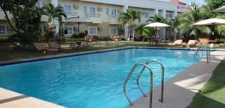 Pool
 di Alona Tropical Beach Resort