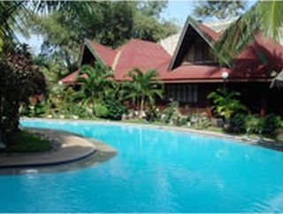 Pool
 di Alona Tropical Beach Resort