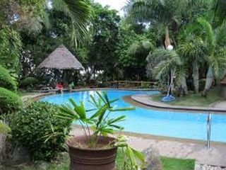 Pool
 di Alona Tropical Beach Resort